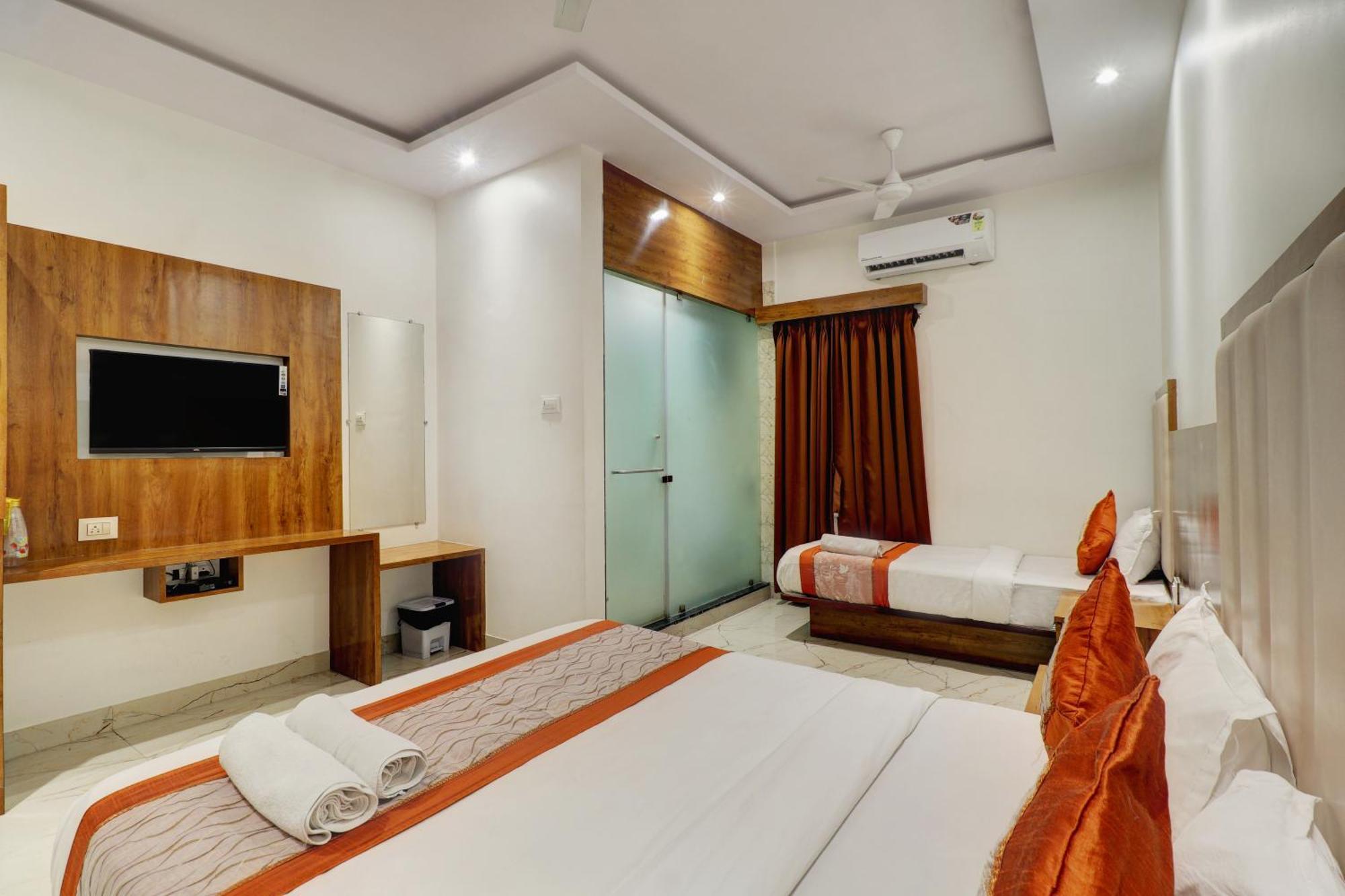 Hotel A K Fort Inn Мумбаи Экстерьер фото